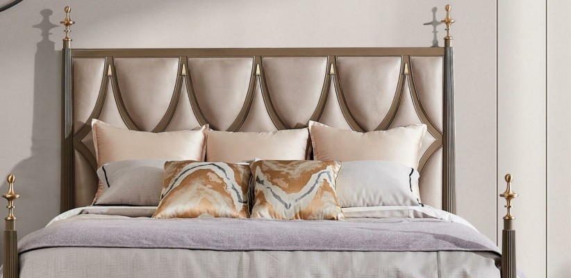 Кровать, тумбочка, туалетный столик. 4-х предметный набор для спальни. Современный дизайн из массива дерева.