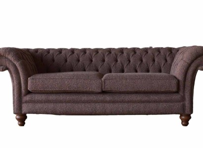 Большой диван Chesterfield, английский классический стиль, длиной 230 см, 3-местный.