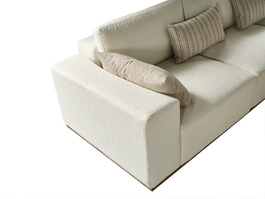 Набор мебели для рабочего кабинета: письменный стол, журнальный столик, комод. Мебель класса люкс.