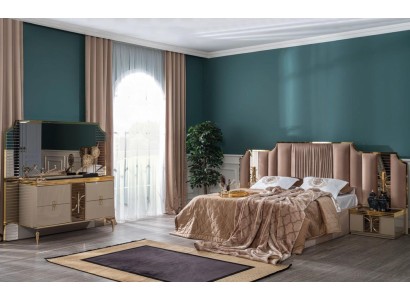 Набор для спальни в современном стиле - двуспальная кровать, два прикроватных столика, комод с зеркалом.