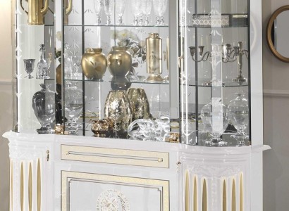 Буфет роскошный витрина стеклянный шкаф в современном стиле итальянская мебель.