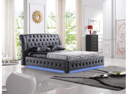 Modernes Hotel Design Bett XXL Betten Luxus Doppel Leder Chesterfield