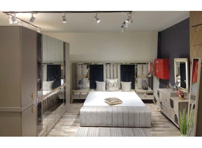 Современный комплект спальной мебели для современного комфорта.