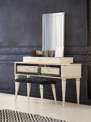 Кровать Честерфилд, 2 тумбочки, комод, зеркало, табуретка - спальный гарнитур, 6 предметов.