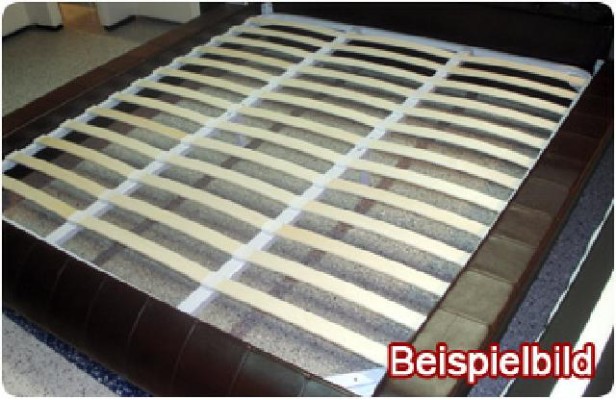 Кожаная кровать с изголовьем размером 140/160/180x200 см, двойным капитоном, сделана в Евросоюзе.