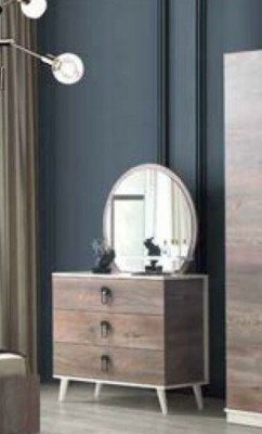 Полная спальня кровать скамейка туалетный столик шкаф прикроватный столик 5 предм.