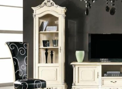 Классический гарнитур для гостиной с витринами, TV-тумбой, витриной и шкафом, 3 предмета.