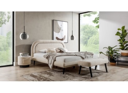Современная спальня Мебель Уютная кровать Спальное место Скамья 2x прикроватные тумбочки